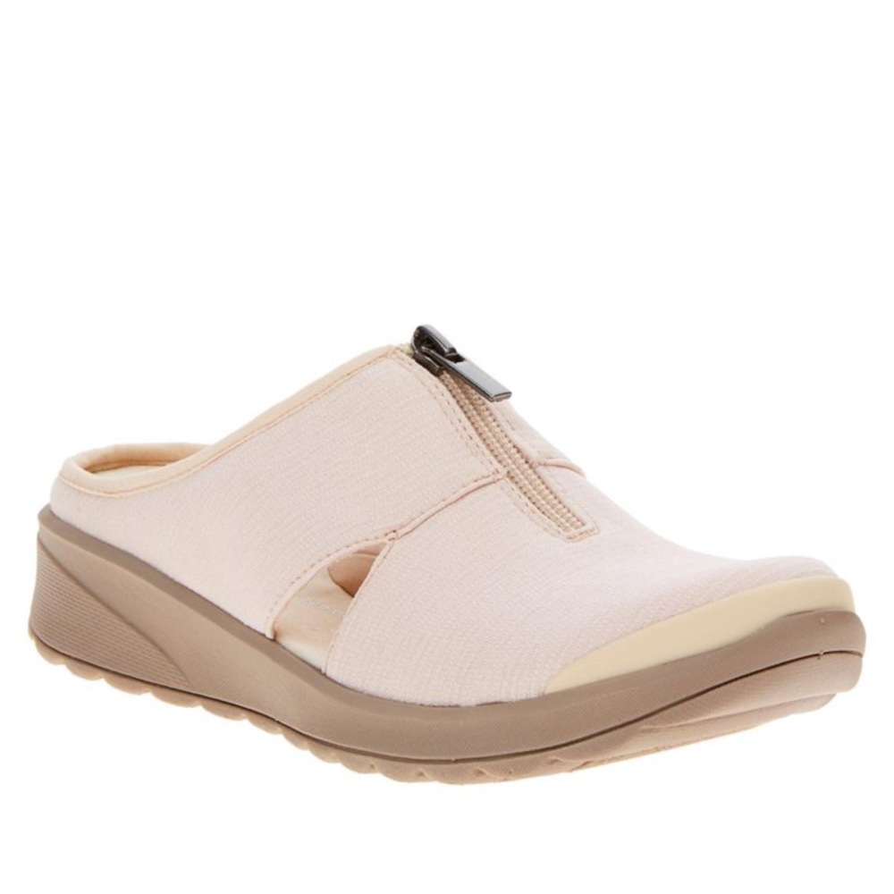 BZees Gabby Slip-On Clog